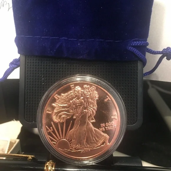 1 oz Copper Round - Walking Liberty - Made in U.S.A. - .999 Fine -203841897504 - Picture 4 of 6